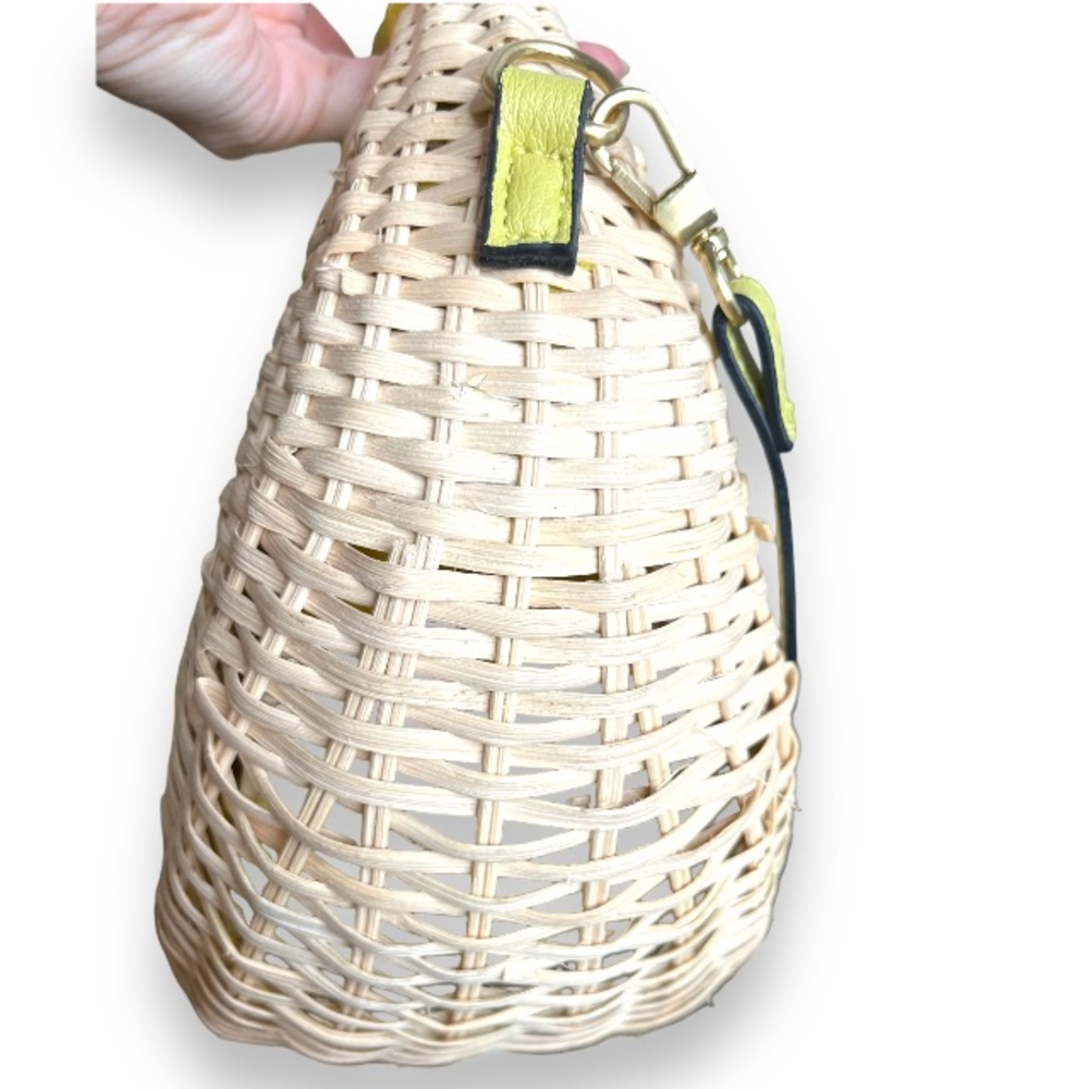 Scoop NYC Star Half-Moon Straw Crossbody Bag - Picture 15 of 16